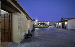 Imagen 1 de la bodega López Cristóbal